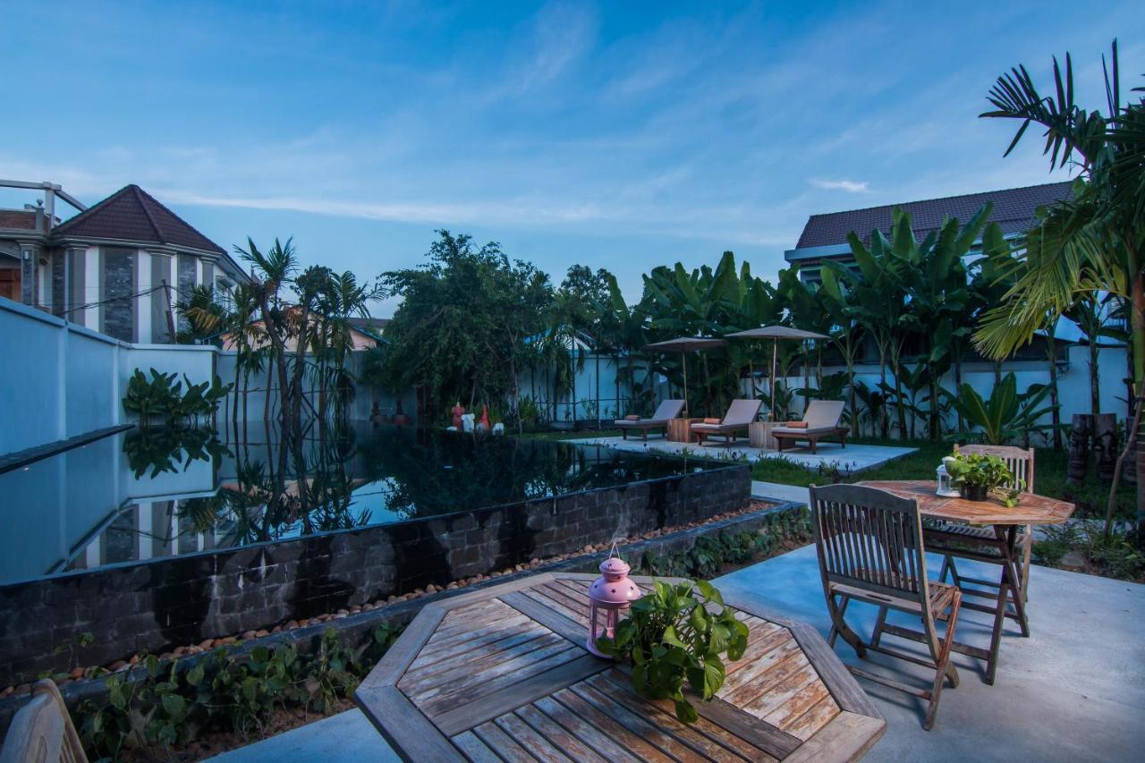 Isann Villa Ciudad de Siem Riep Exterior foto